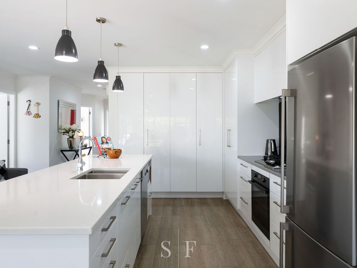 Family Living  Contemporary Style – pohled 5