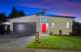 12 Matuhi Street, WAIKANAE