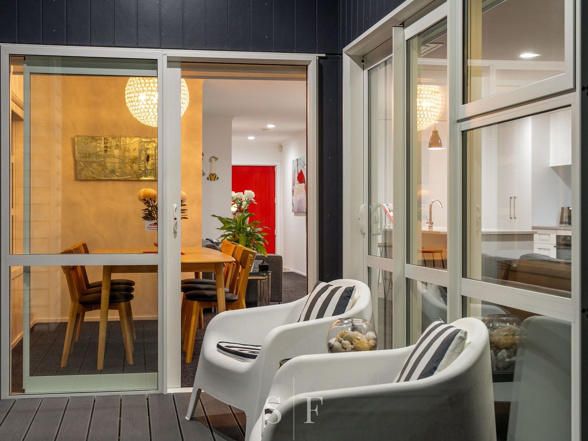Family Living  Contemporary Style – pohled 2