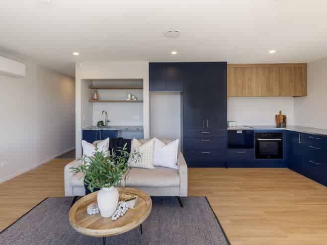 1/100 Staveley Street, Avonhead
