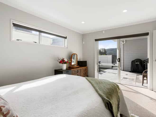 2/111 Hunt Road, Whangamata