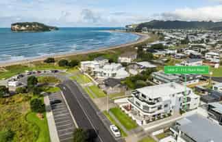 2/111 Hunt Road, Whangamata