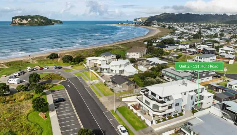 2/111 Hunt Road, Whangamata
