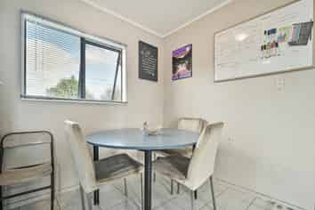 1/2 Arklow Place, Flaxmere