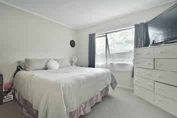 1/2 Arklow Place, Flaxmere