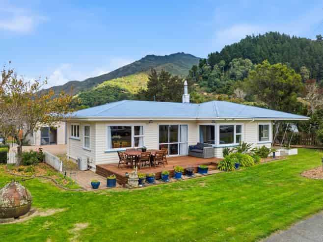 3 Rose Street, Havelock
