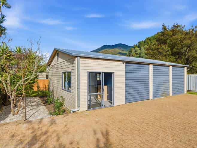 3 Rose Street, Havelock