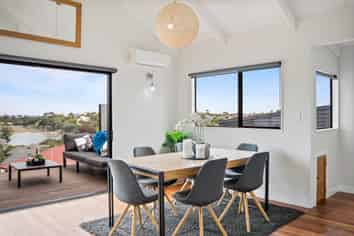 55 Ardern Avenue, Stanmore Bay