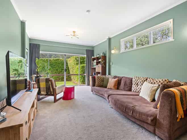 93 Hatea Drive, Regent