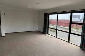 9 McWilliam Avenue, Winton