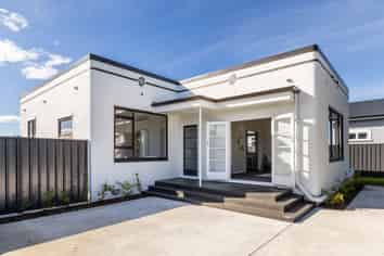 908B Outram Road, Akina