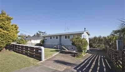 478 Don Buck Road, Massey