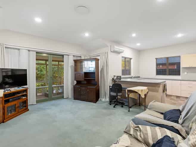 1/366 Greers Road, Bishopdale