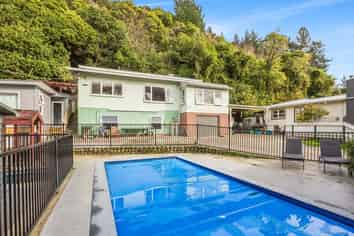 112 Hine Road, Wainuiomata