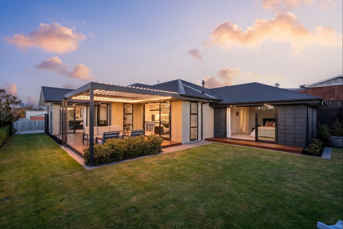 Last week to view, Burwood