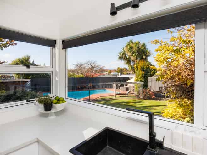 11 Squires Place, Awapuni