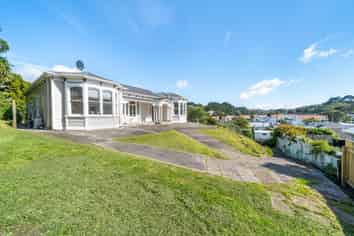 3/36 The Parade, Island Bay