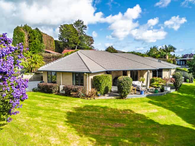 2 Crackerjack Crescent, Kerikeri
