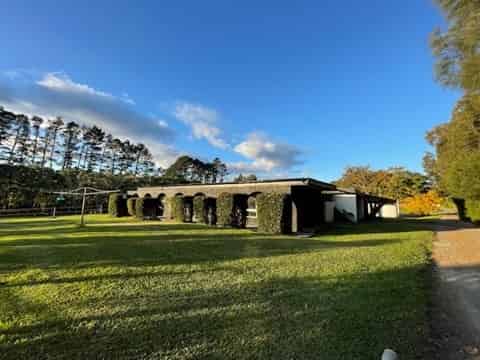 102 Sanders Road, Paremoremo