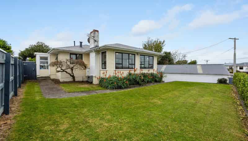 17 Watene Crescent, Waitara