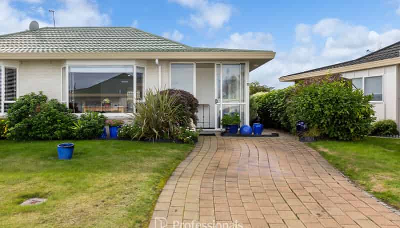 16/17 John Street, Trentham