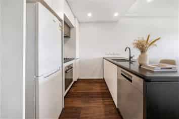 102/2A Munroe Lane, Albany