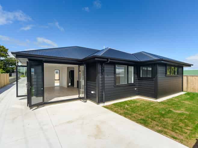 24A Pharazyn Street, Feilding