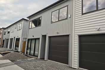 5B Price Cres, Mount Wellington