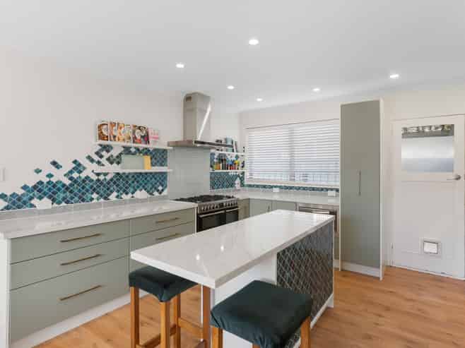 7 Waikare Road, Raumati Beach
