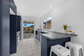 24 Espalier Drive, Henderson
