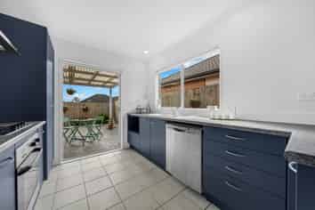24 Espalier Drive, Henderson