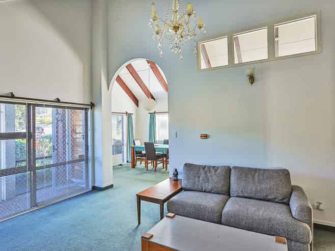 1/10 Nicholas Street, Taradale