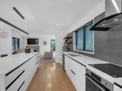 7 Adian Way, Loburn