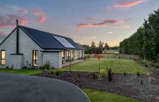 7 Adian Way, Loburn