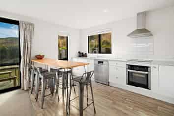 11A Toni's Terrace, Lower Shotover