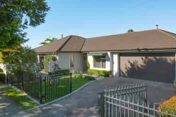 50 Lytton Street, Glenholme