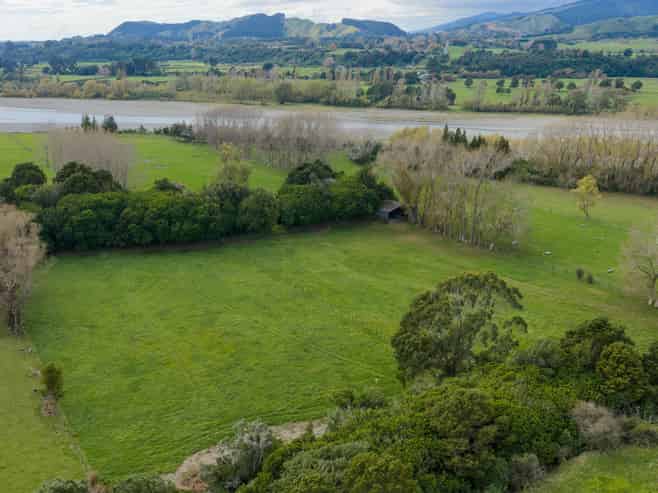 59 Harper Road, Hautere