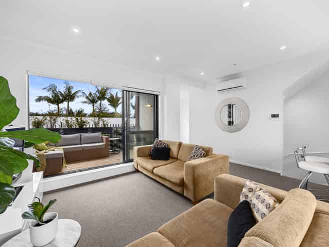 500C Te Atatu Road, Te Atatu Peninsula