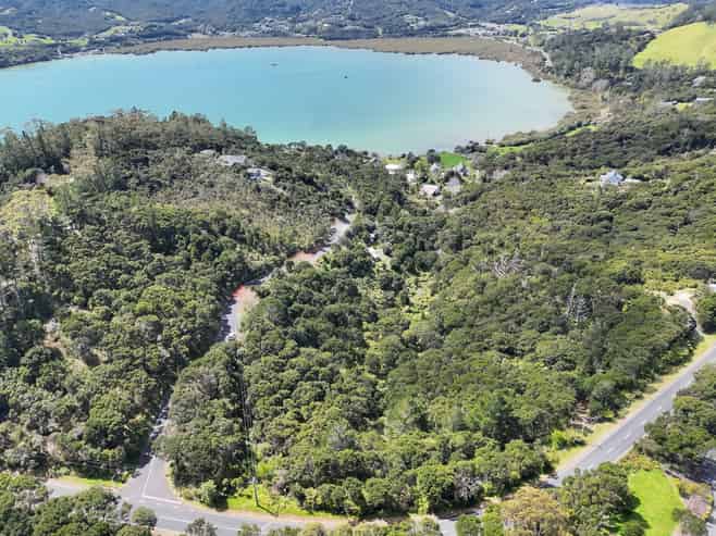  Te Wahapu Road, Russell