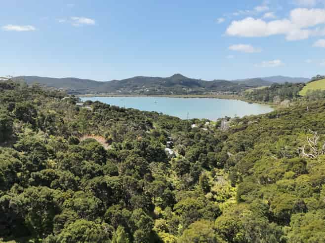  Te Wahapu Road, Russell