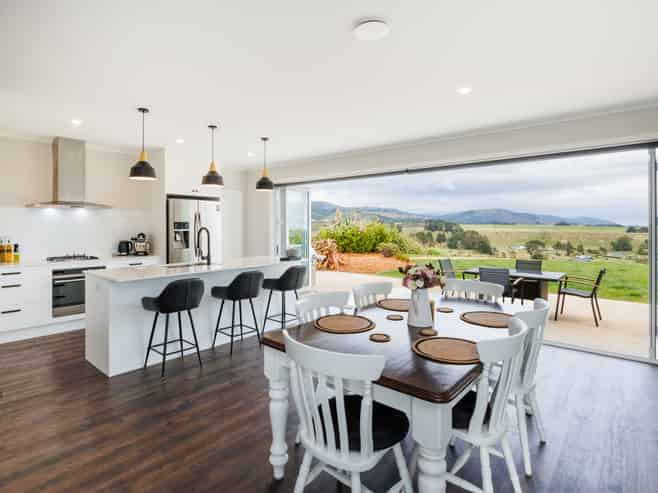 16 Cyprus Place, Fitzherbert