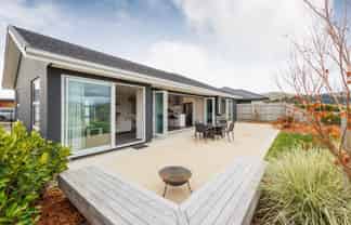 16 Cyprus Place, Fitzherbert