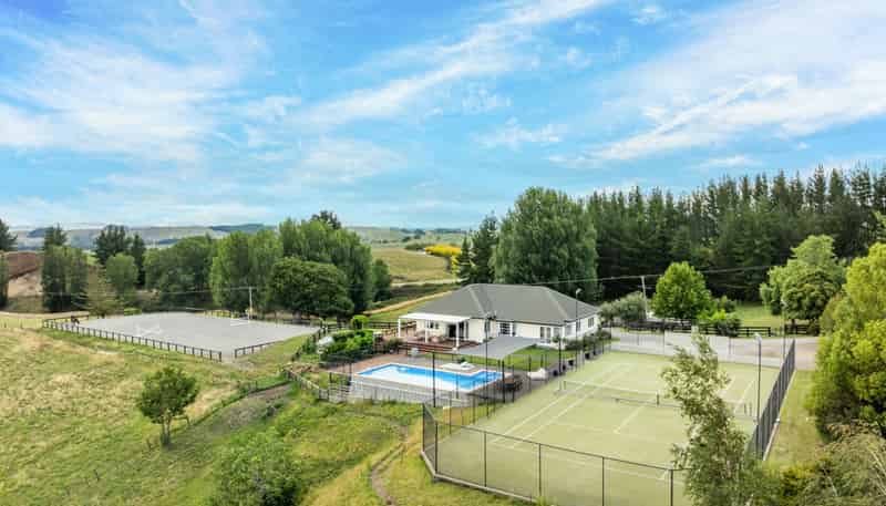 1222 Taihape Road, Sherenden