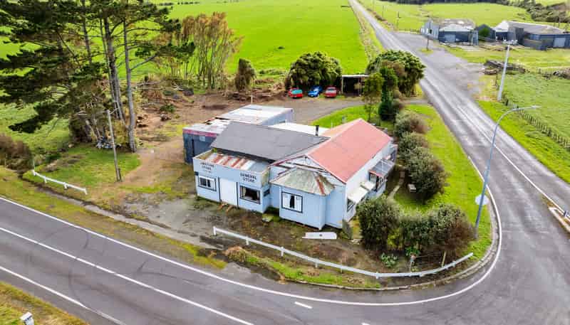 2124 Eltham Road, Manaia
