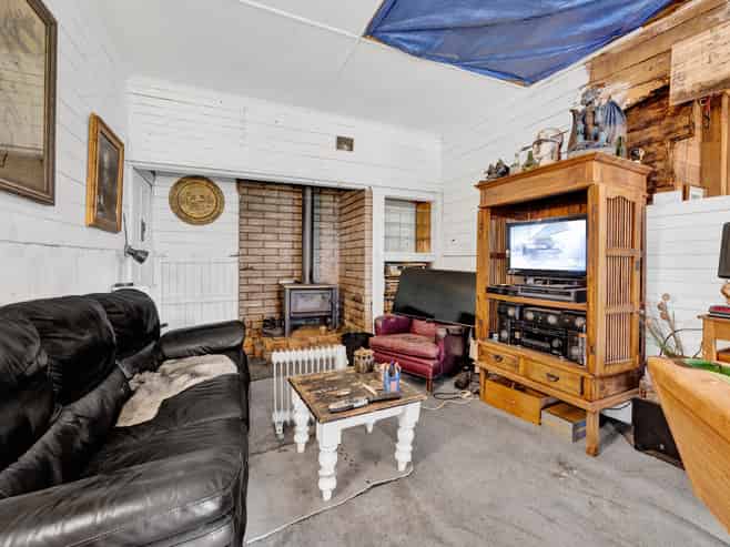 2124 Eltham Road, Manaia