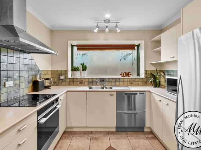 4A Andover Way, Goodwood Heights