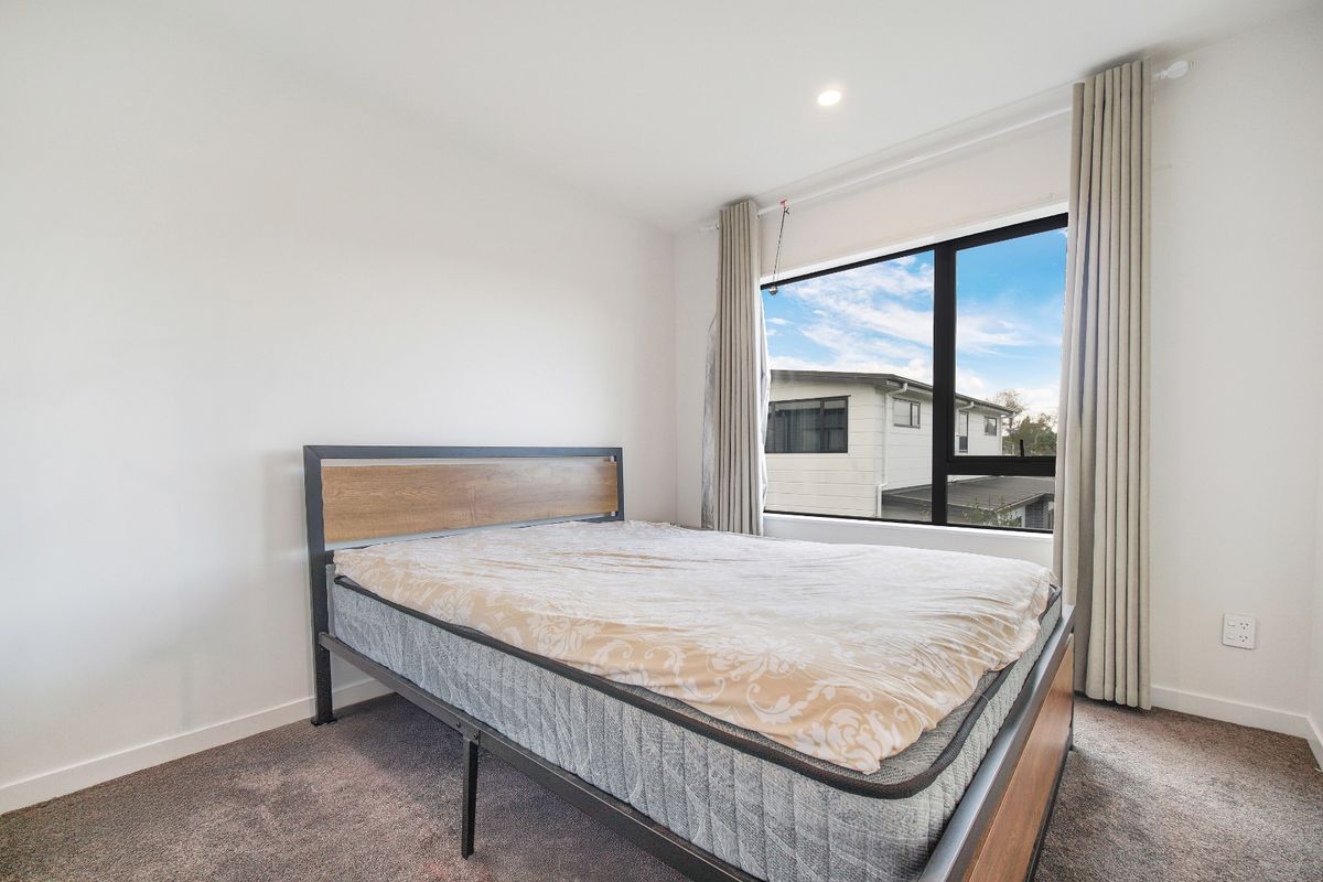 Modern, Low-Maintenance Living in Sought-After Te Atatū Peninsula - Ansicht 6