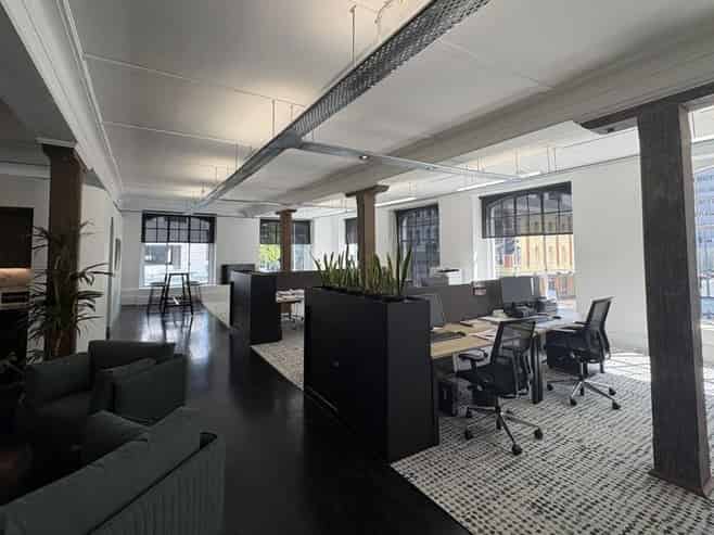 CBRE - BOUTIQUE CBD OFFICE SPACE