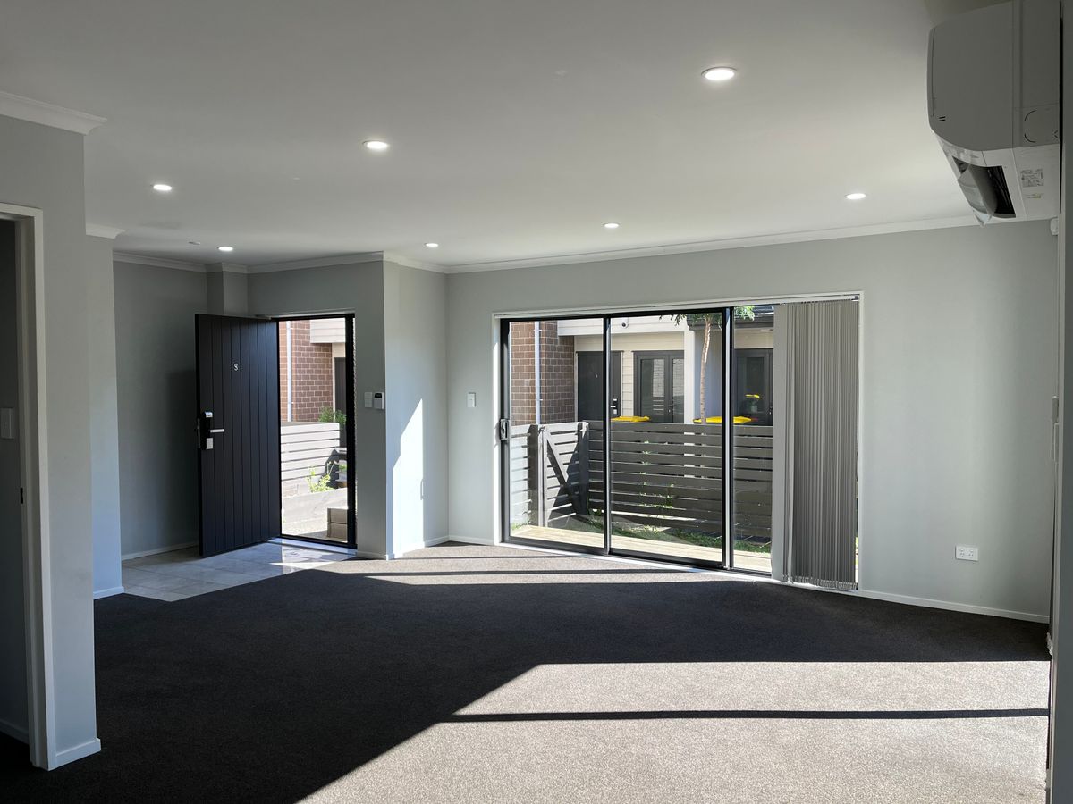 Mangere East, 4-bedrooms, 3-bathroom townhouse - Ansicht 3