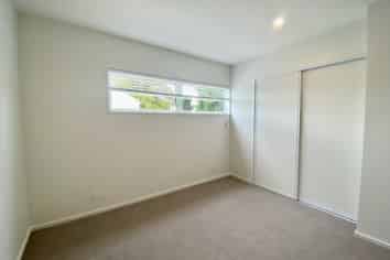 4/160  Hills Road, Edgeware